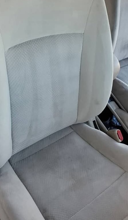 Vehicle cloth seat completely clean and restored